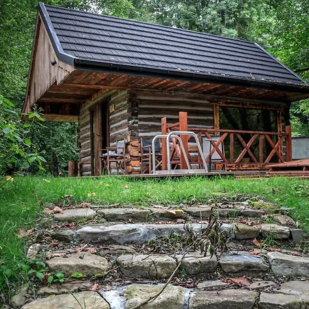 Tarninowe Wzgorze Çiftlik konaklama Kunkowa