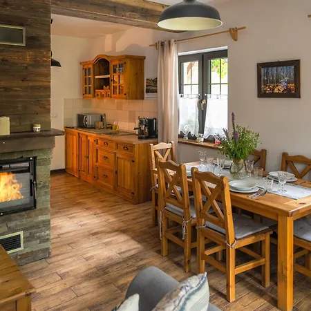 Tarninowe Wzgorze 农家乐 *