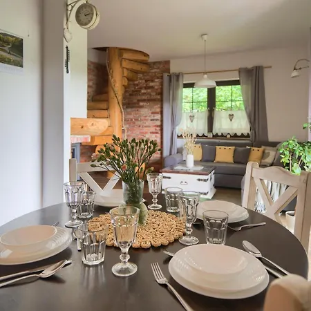 Tarninowe Wzgorze Çiftlik konaklama Kunkowa