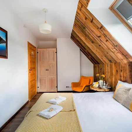 农家乐 Tarninowe Wzgorze *